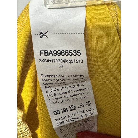 SweatyRocks Hot Pants Shorts Pockets Elastic Waist Shiny Metallic Gold Large - Picture 11 of 12